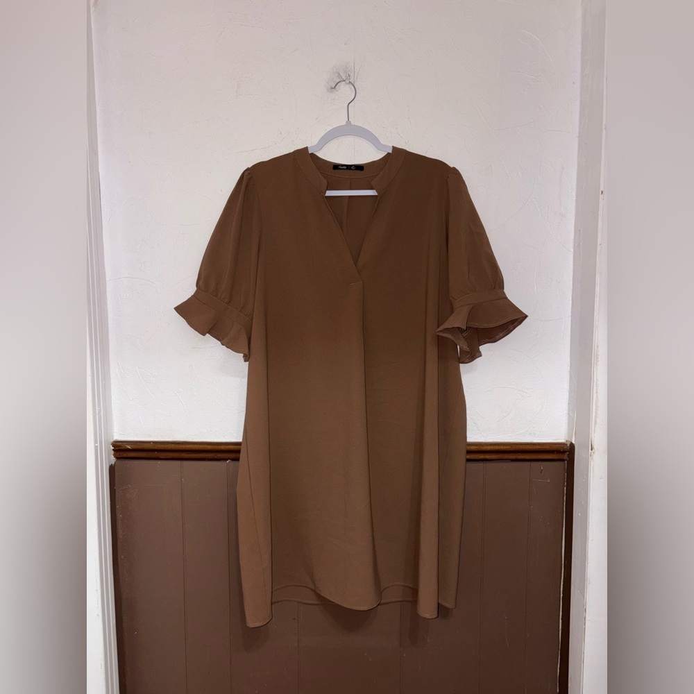 Famulily - Brown Dress (NWOT)